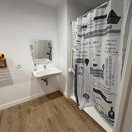Marisol - Self Check-In Guesthouse - Adults Only-2