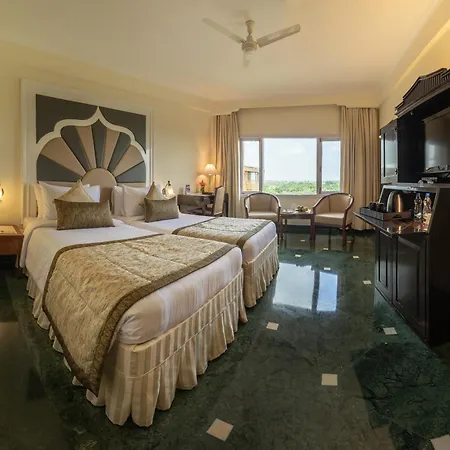 Hotel Clarks Shiraz-3
