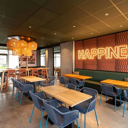Ibis Styles Dijon Nord Valmy-2