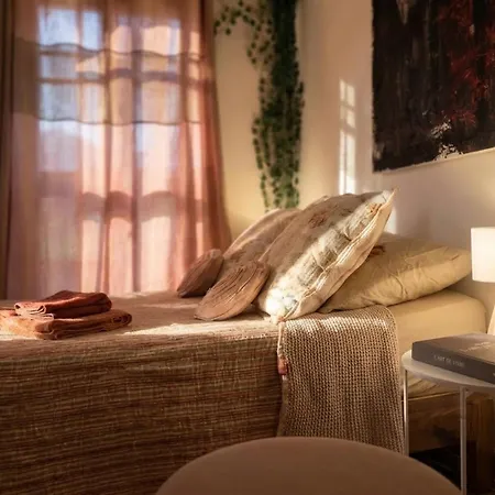 L'Atelier B&B - Esprit bohème, la nature en ville-3