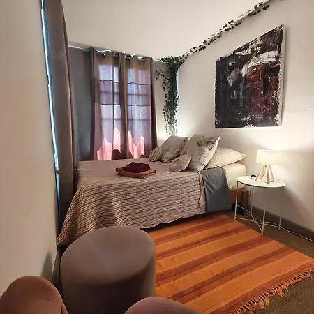 L'Atelier B&B - Esprit bohème, la nature en ville-2