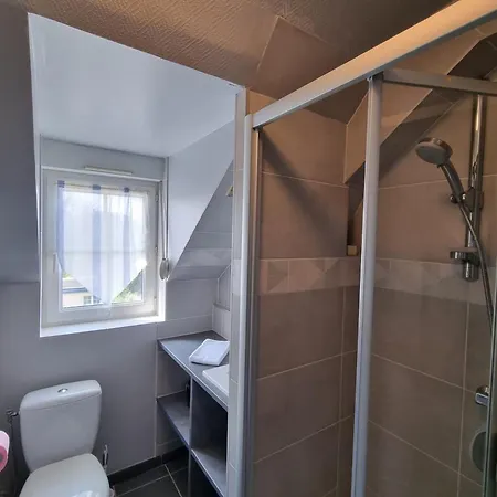 Peaceful Apt At 2 Steps From The Beach-2