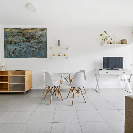 Acogedor y céntrico apartamento a 1' de la playa-2