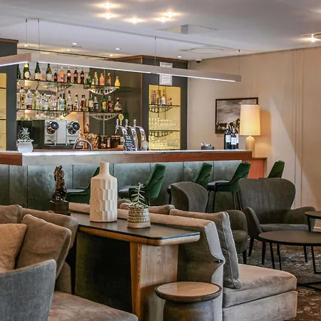 Novotel Bayeux-2