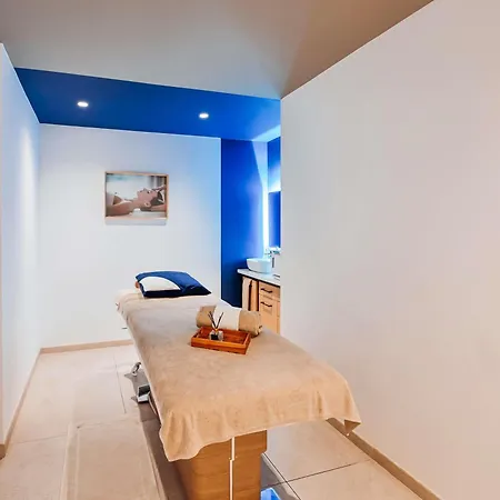 Mercure Avignon Gare TGV-2