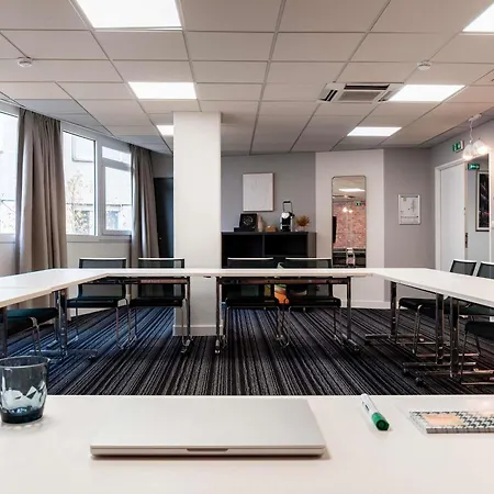 Ibis Styles Lyon Villeurbanne Parc de la Tête d'Or-3