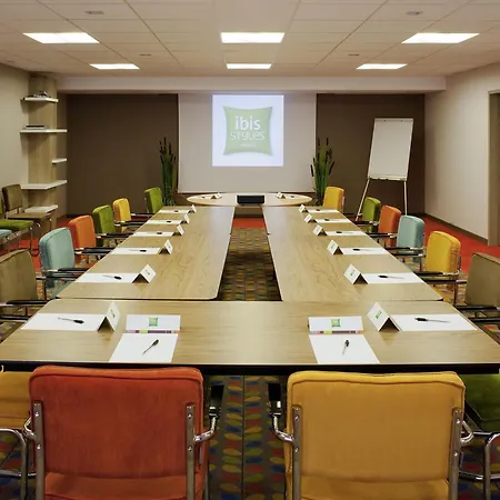 ibis Styles Chaumont Centre Gare-3