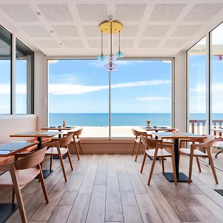 Hôtel de La Plage-2