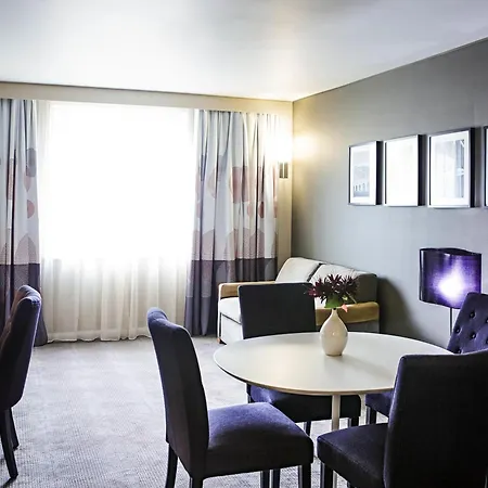 Novotel Liverpool Centre-3