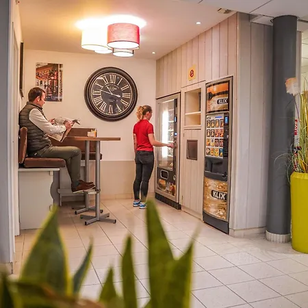 ibis budget Bayeux-3