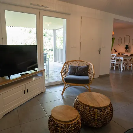 Superbe T3 climatisé avec WIFI à 400m de la plage-2