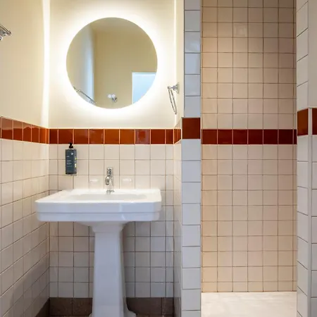 Best Western Hotel Centre Reims-3