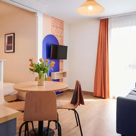 Aparthotel Adagio Access Rennes Centre-3