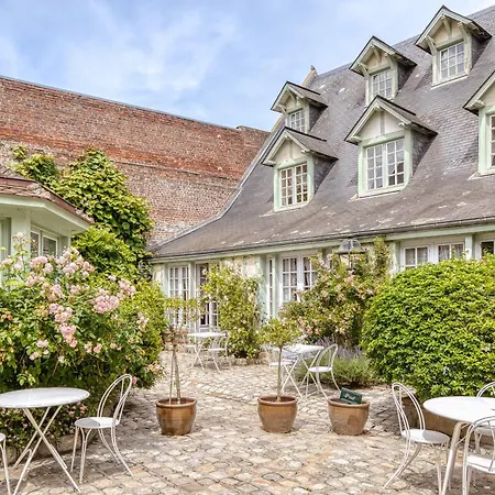 Relais Hôtelier Douce France-3