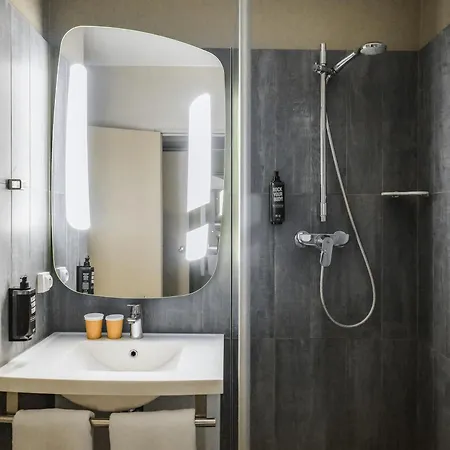 ibis Styles Paris Poissy-3