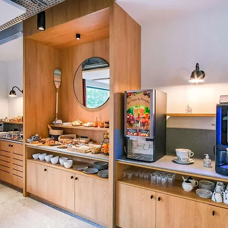 ibis Styles Albertville-3