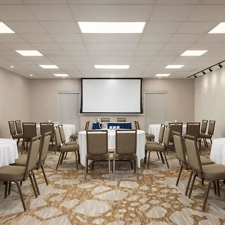 The Novotel Toronto Centre-3