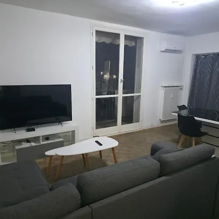 Appartement 70M² Pierrelatte Cosy, Netflix+Wifi-2