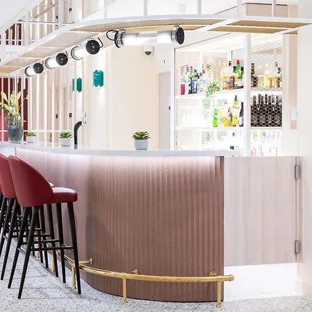 Novotel Suites Montpellier Antigone-3