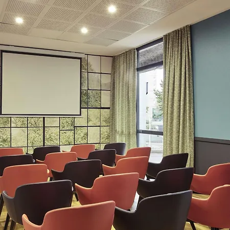 Mercure Paris Saint-Ouen-2