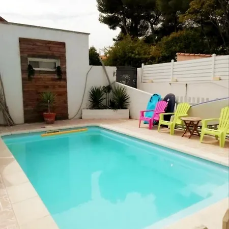 Les Hébergements de la plage sur la côte bleu Martigues-2