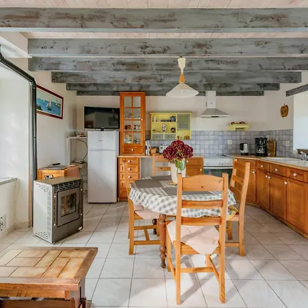Maison charmante avec vue sur la mer à Paimpol-2