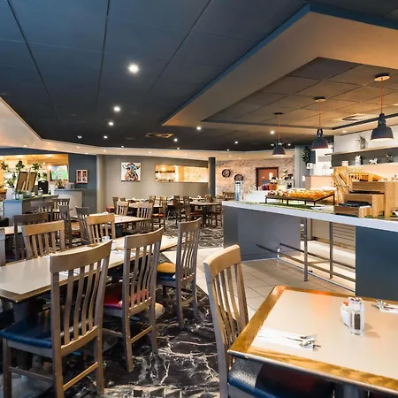 Novotel Milton Keynes-2