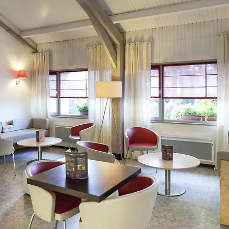Ibis Moulins-3
