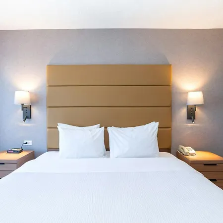 Sandman Hotel Victoria-2