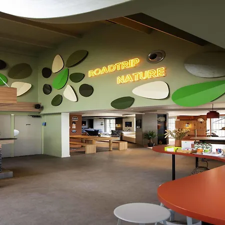 Ibis Styles Rouen Parc Expos Zenith-3