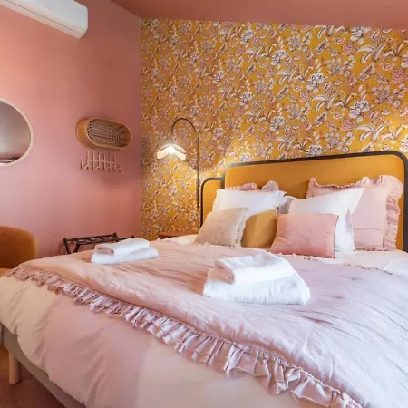 Le vintage . Centre-ville Mâcon . Atypique . Proche gare . Wifi . Climatisation . Confortable .-2