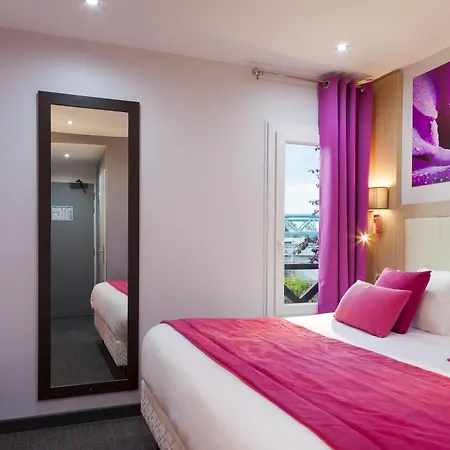 FH Confort Hotel Orléans Co'met-3