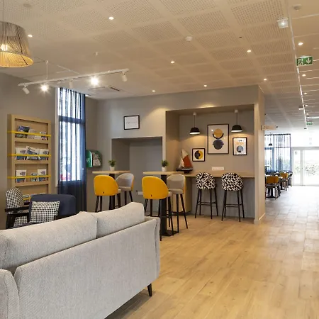 Appart Hotel Odalys City Le Havre Centre Les Docks-3