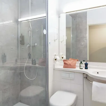 Ibis Budget Toulon Centre-2