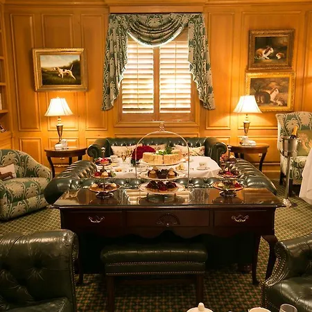 The Chesterfield Hotel Palm Beach-3