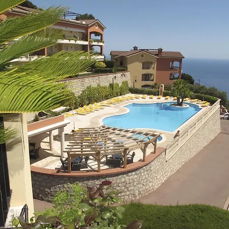 Sunny Panoramic Balcony-2
