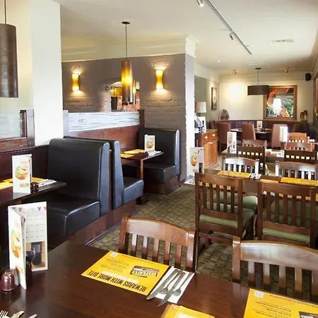 Premier Inn Leeds / Bradford Airport-2