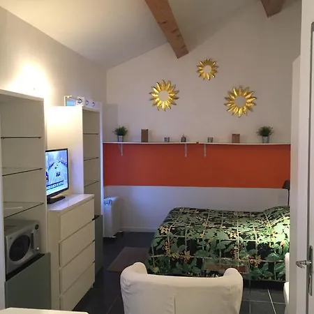 Charmant Studio Brignoles-2