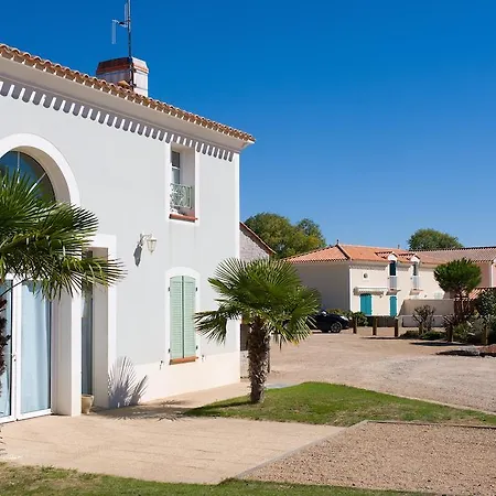 Madame Vacances les Mas de Saint Hilaire-3