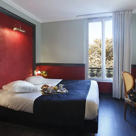 Adonis Marseille Vieux Port - Hotel Du Palais-3
