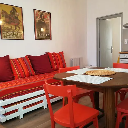 La Loge Du Theatre - Saintes-3