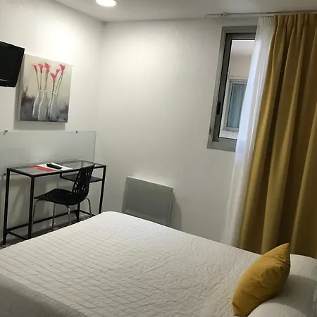 Hotel Le President-3
