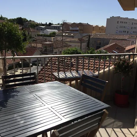 1 Chambre, 1 P'tit dèj', 1 Sourire-2