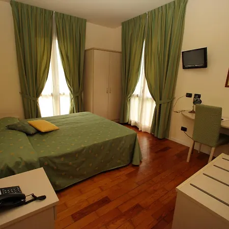Hotel Fioroni-3