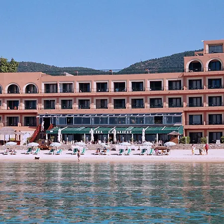 Hôtel Cavalière Surplage-2