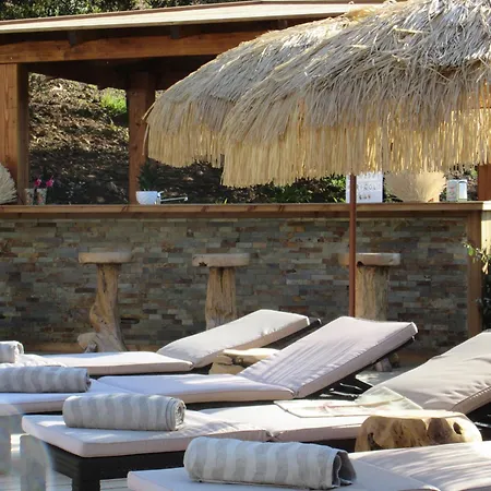 Villa Tricoli B&B avec Piscine-2
