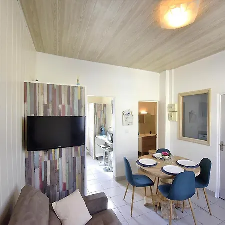 Appartement Mer - 50m Front de Mer-3