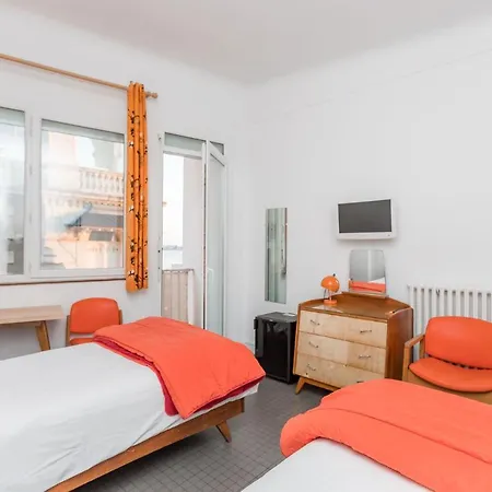 Hotel Le Trident Thyrsé-3