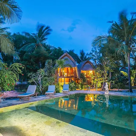Sukanusa Luxury Huts-3