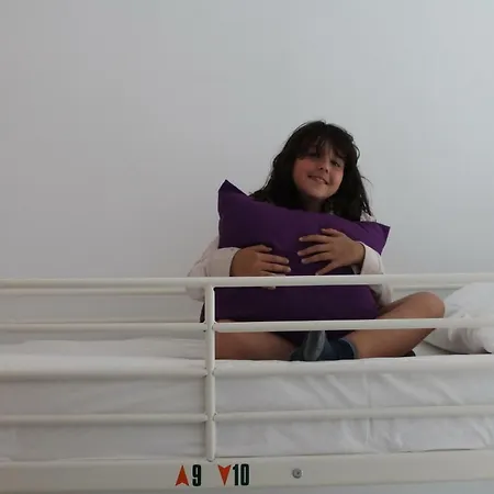 Hostel Royalty Albergue-2